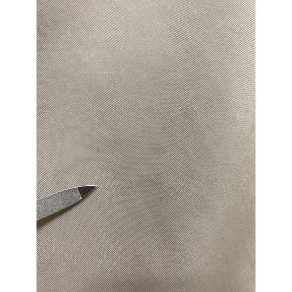 Under Armour Performance Golf Shorts Mens 34R Beige Flat Front Pockets Logo - Picture 11 of 12